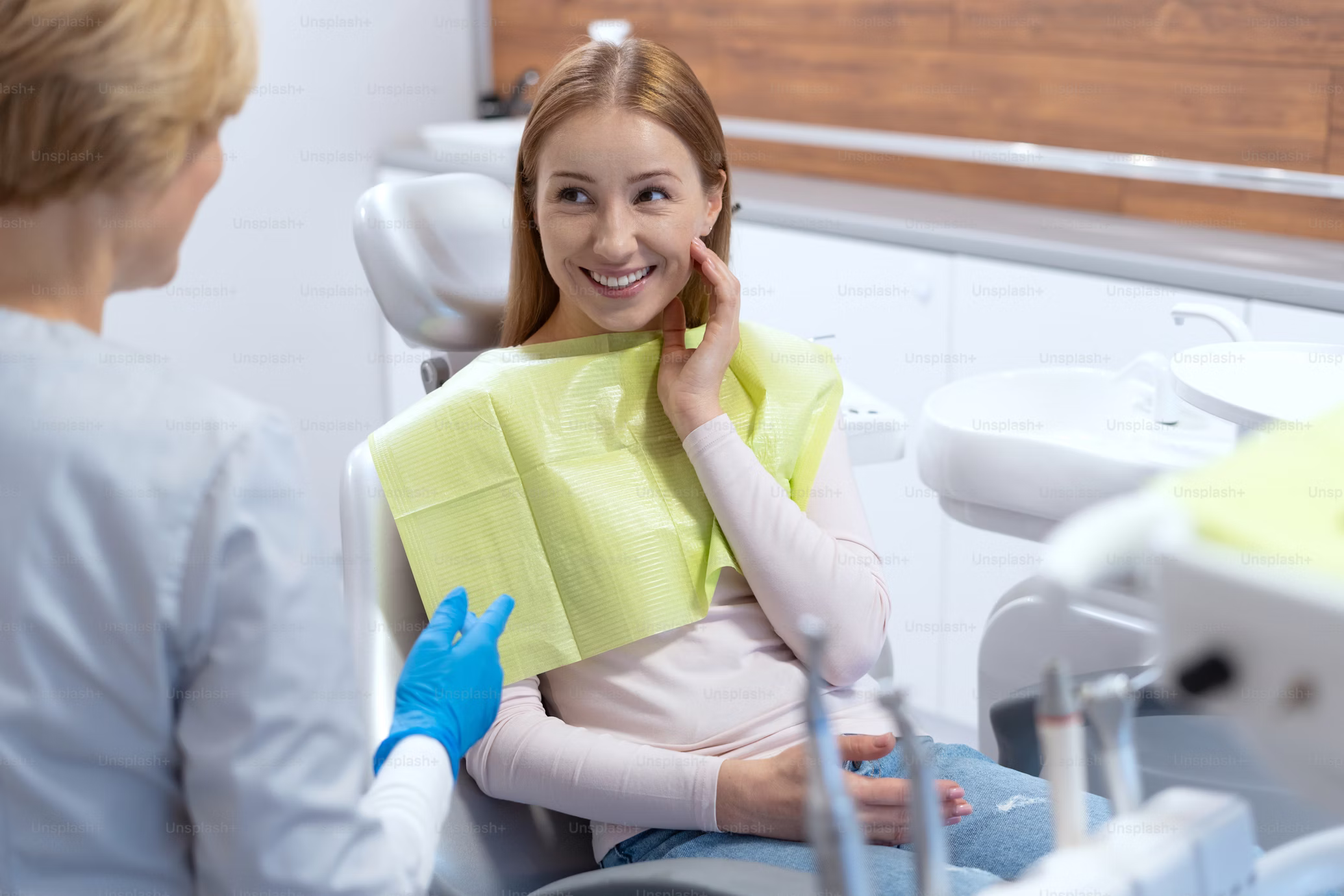 What to Expect at a Cosmetic Dentistry Consultation in Midtown Manhattan